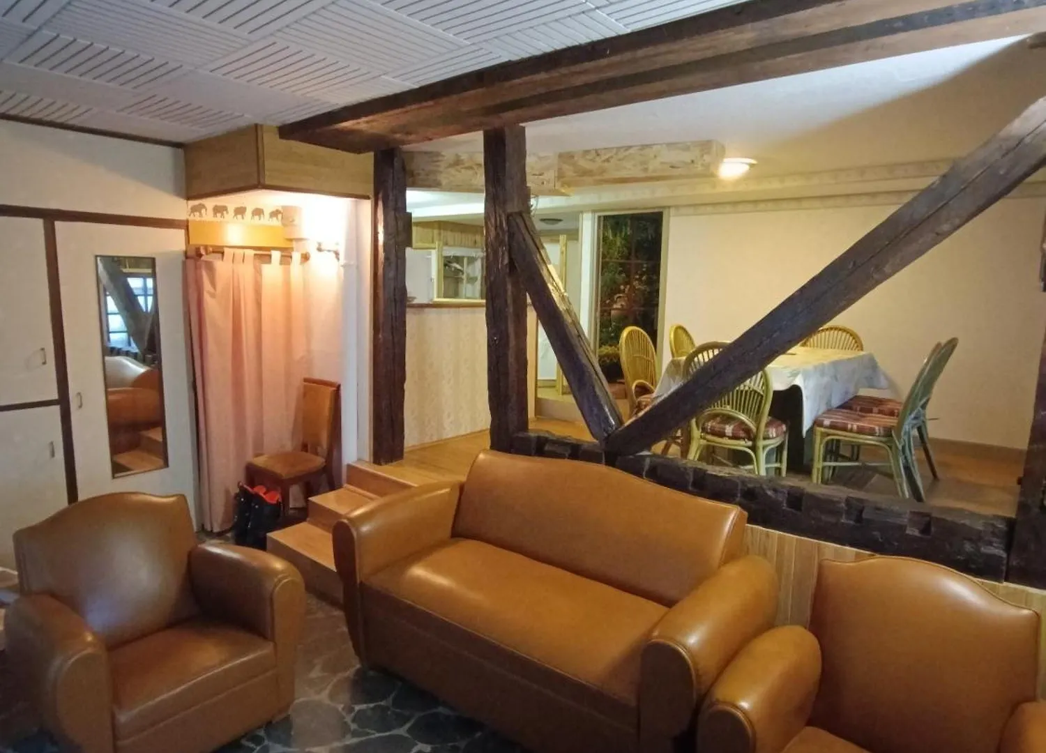 Location Appartement - Le Mont Dore contacts